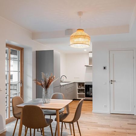 Komandandi Apartments Куресааре Екстериор снимка