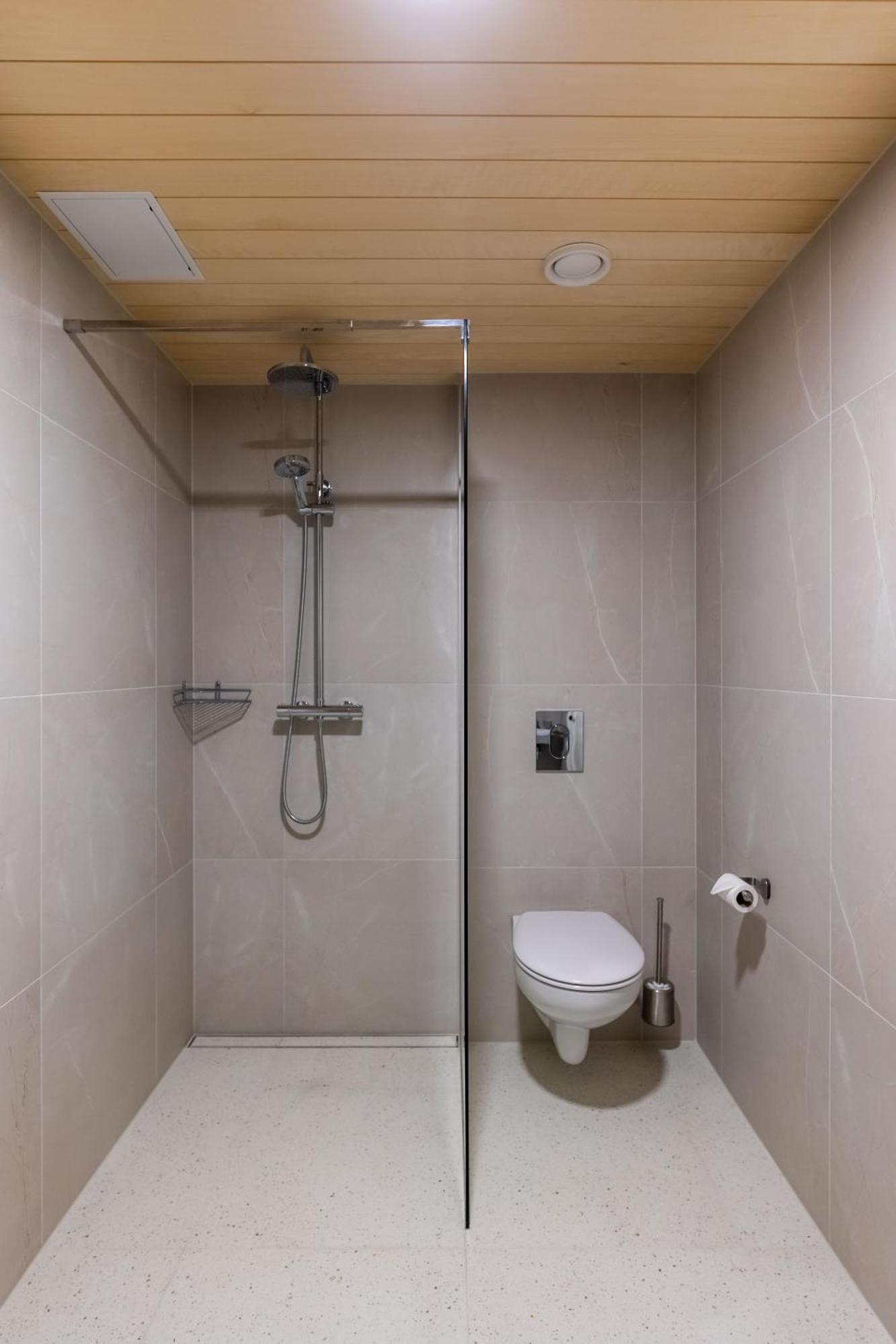 Komandandi Apartments Куресааре Екстериор снимка