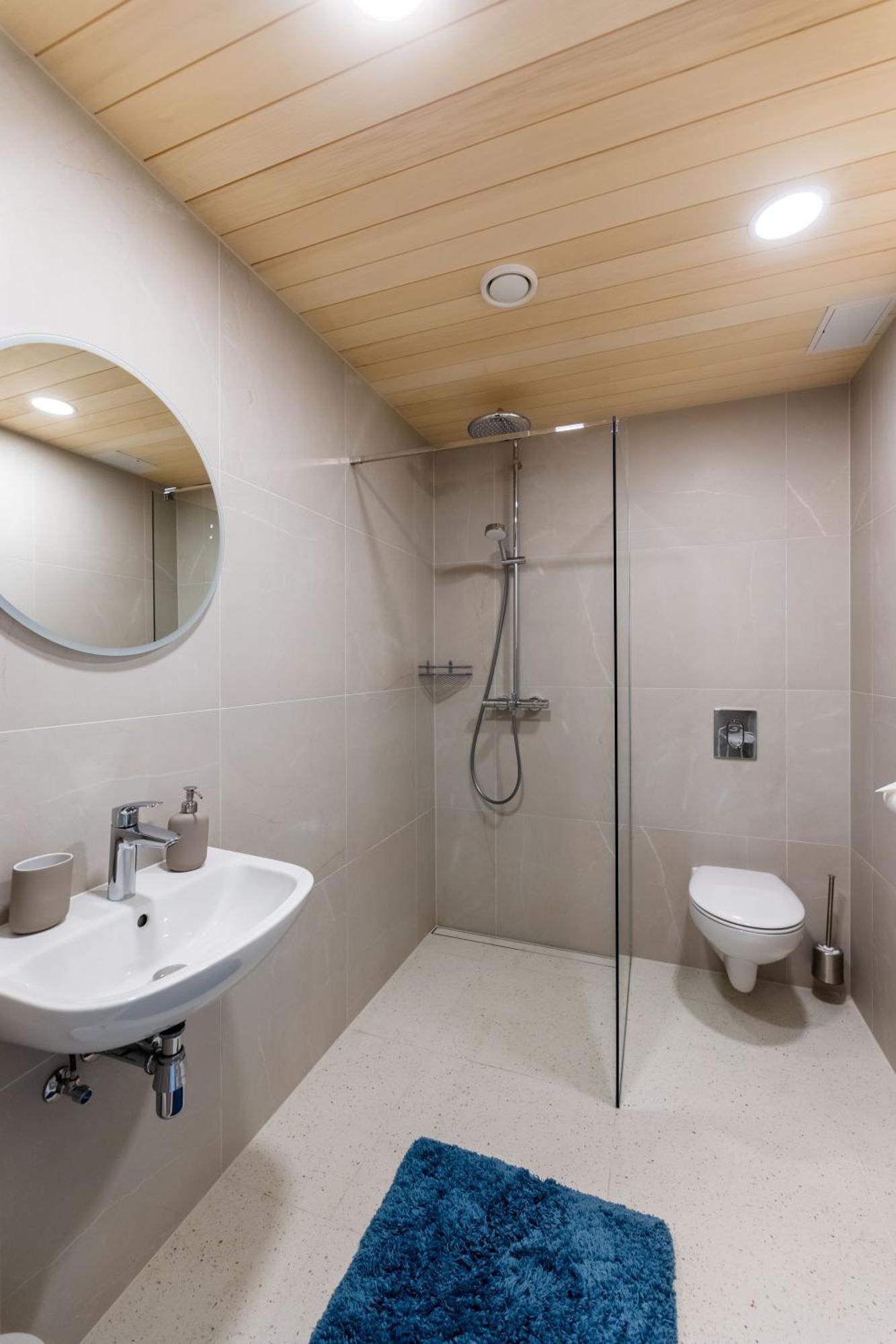 Komandandi Apartments Куресааре Екстериор снимка